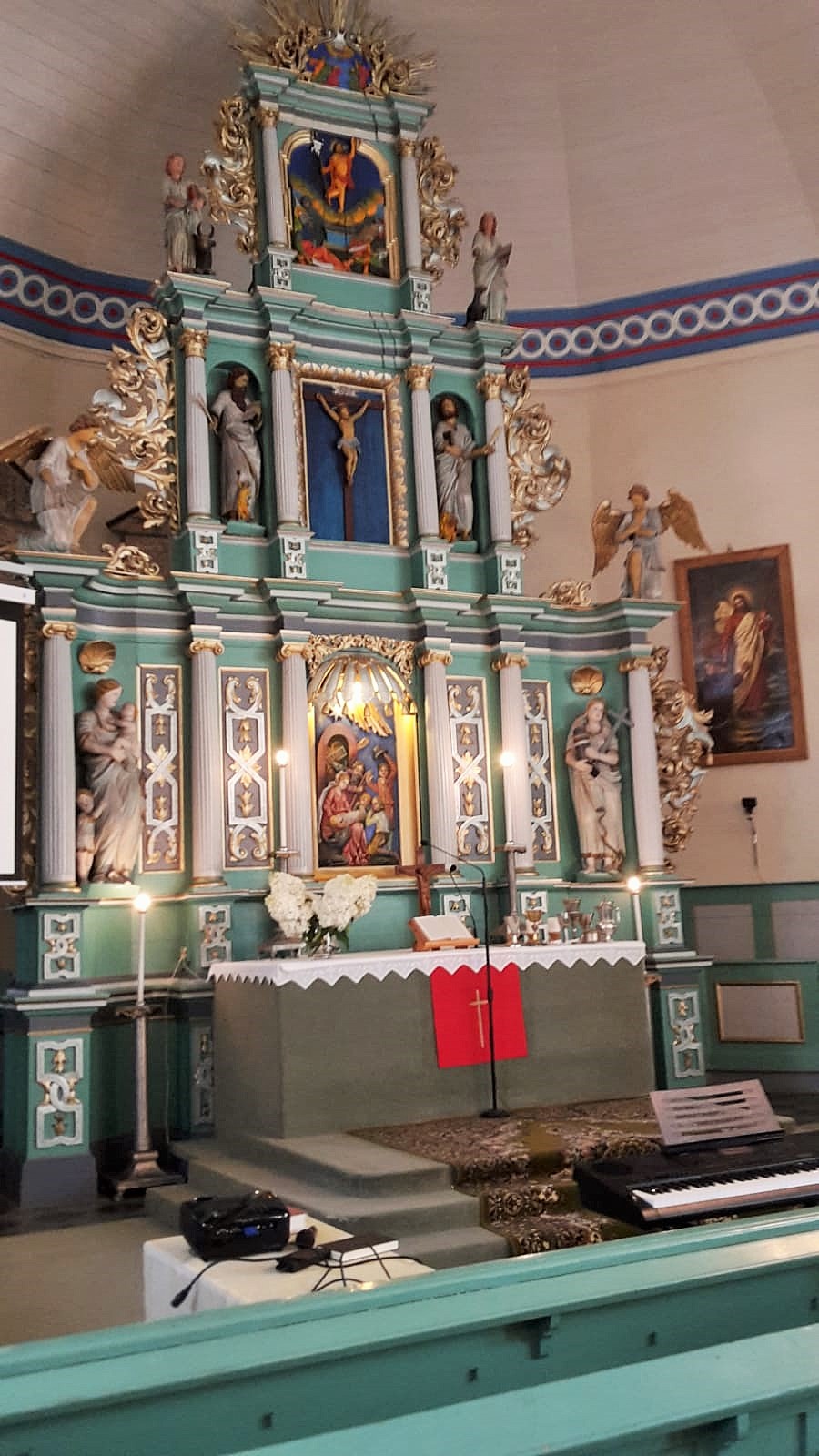 Altar der Kirche in Ortelsburg